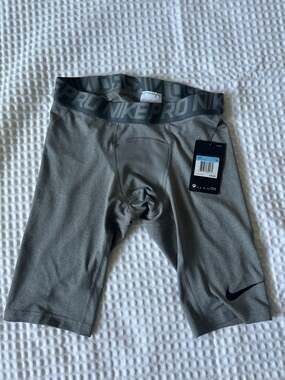 Nike Pro Dri-FIT Men's Compression Shorts Size M Grey